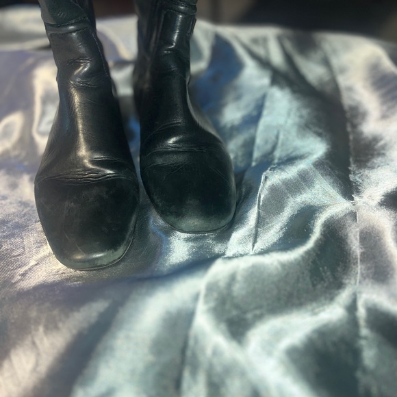 Tory Burch Boots - Picture 7 of 8